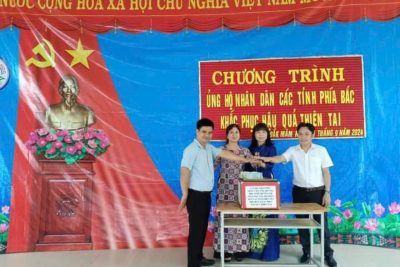 TRƯỜNG TH TRẦN PHÚ ỦNG HỘ ĐỒNG BÀO PHÍA BẮC